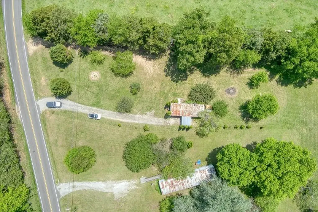 280 Bone Cave Road Rock Island TN 38581