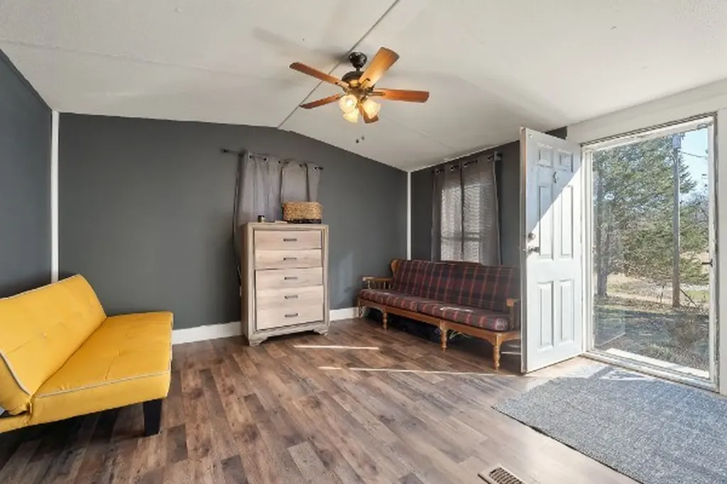 280 Bone Cave Road Rock Island TN 38581