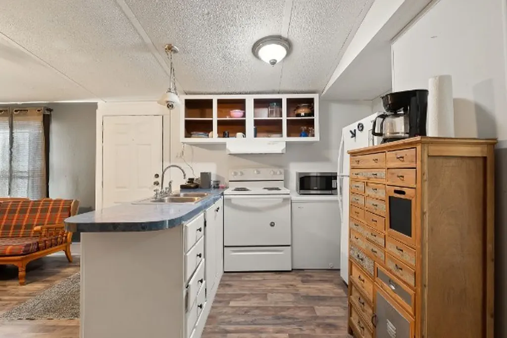 280 Bone Cave Road Rock Island TN 38581