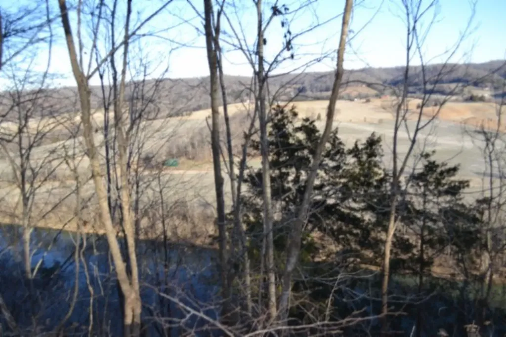 5.52AC Cabin Hill Road Celina TN 38551