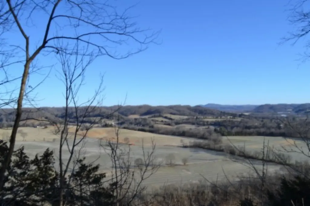 5.52AC Cabin Hill Road Celina TN 38551