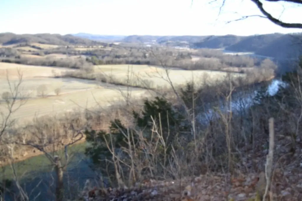 5.52AC Cabin Hill Road Celina TN 38551