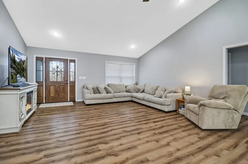 116 Firefly Court Jamestown TN 38556