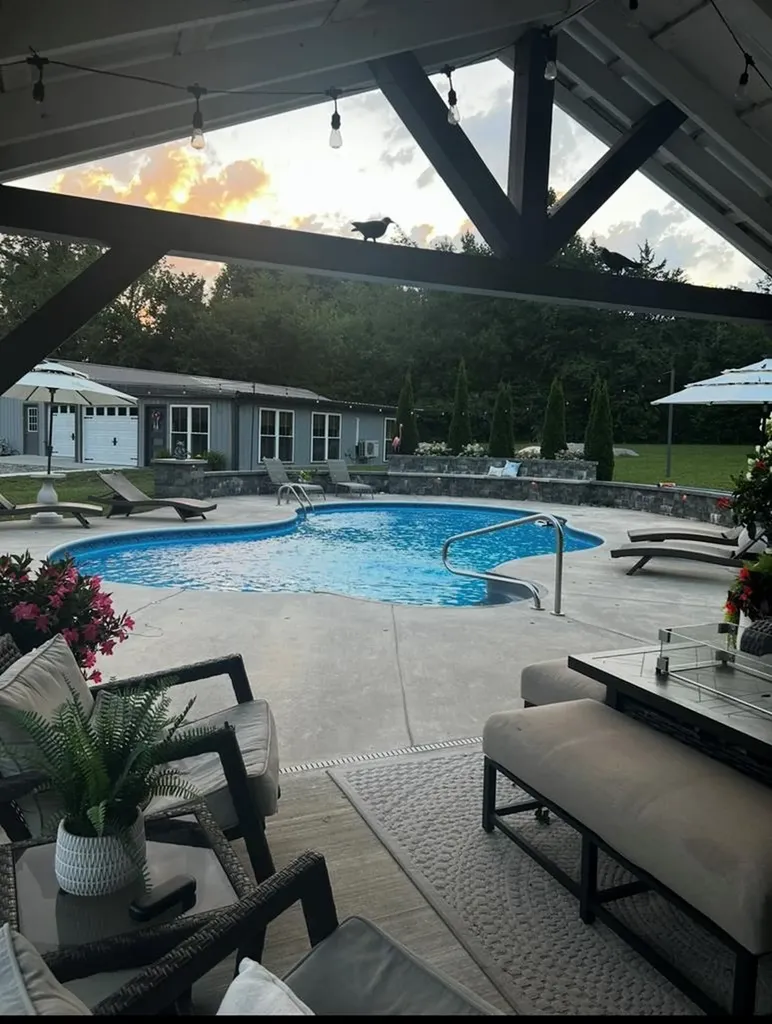 6081 Buck Mountain Road Cookeville TN 38506