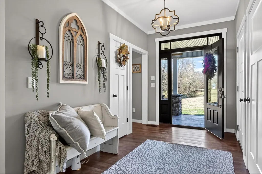 6081 Buck Mountain Road Cookeville TN 38506