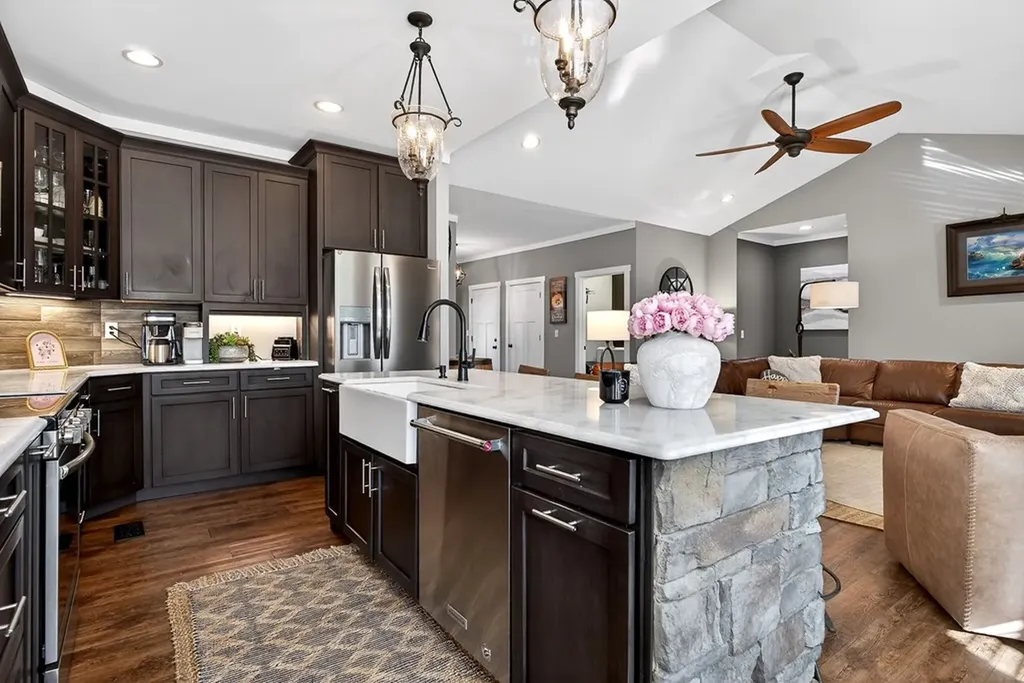 6081 Buck Mountain Road Cookeville TN 38506