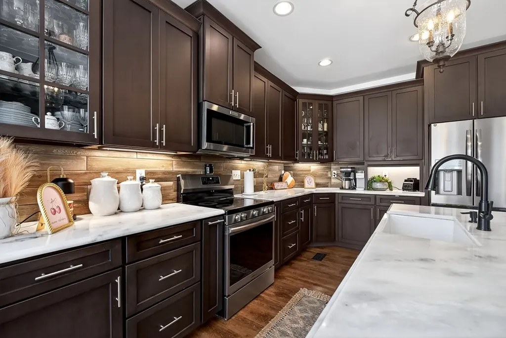 6081 Buck Mountain Road Cookeville TN 38506