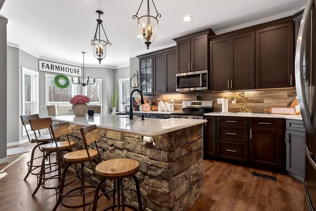 6081 Buck Mountain Road Cookeville TN 38506