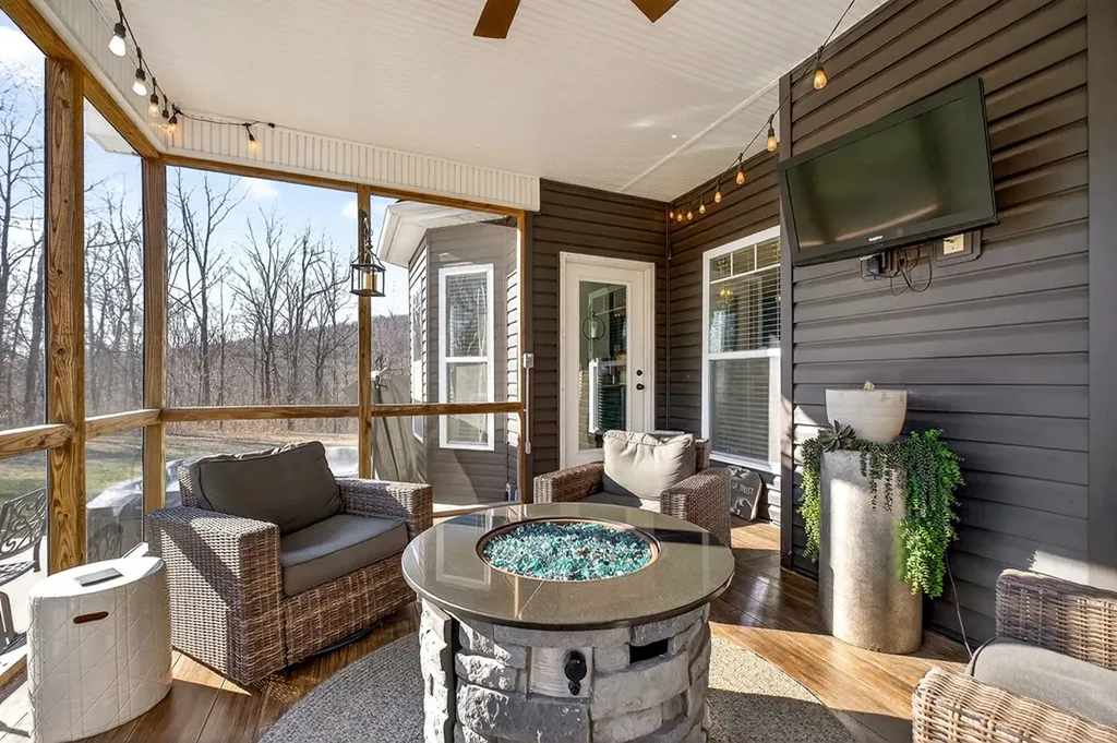 6081 Buck Mountain Road Cookeville TN 38506