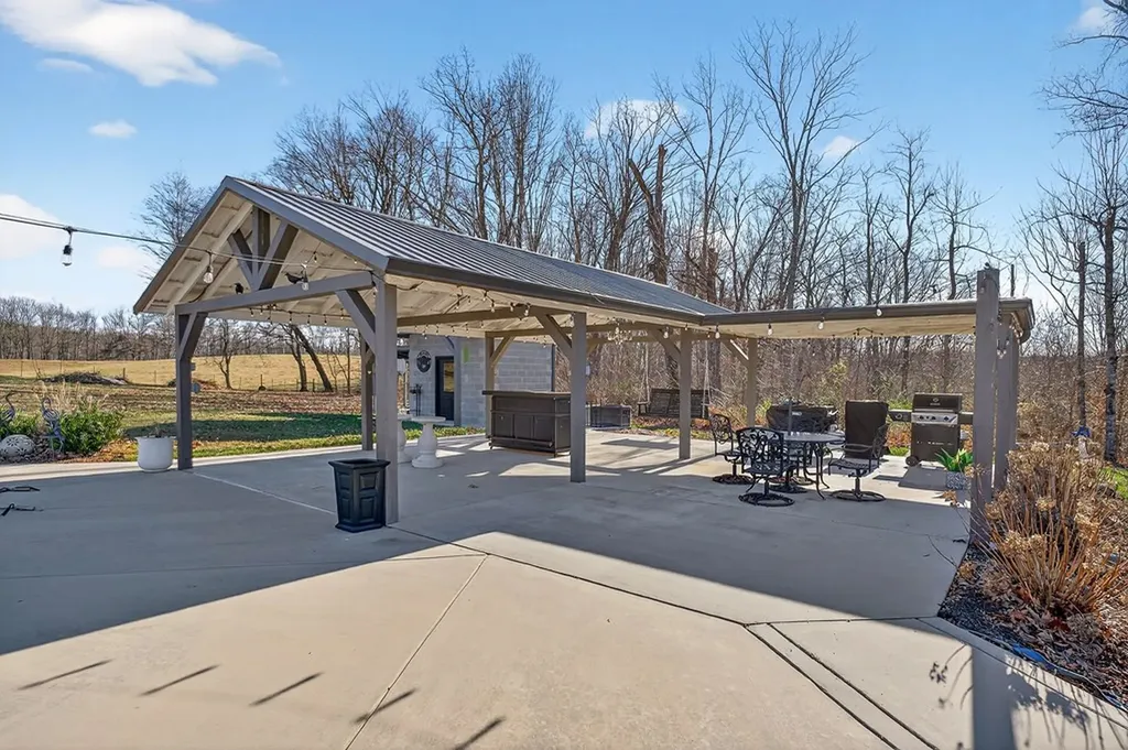 6081 Buck Mountain Road Cookeville TN 38506