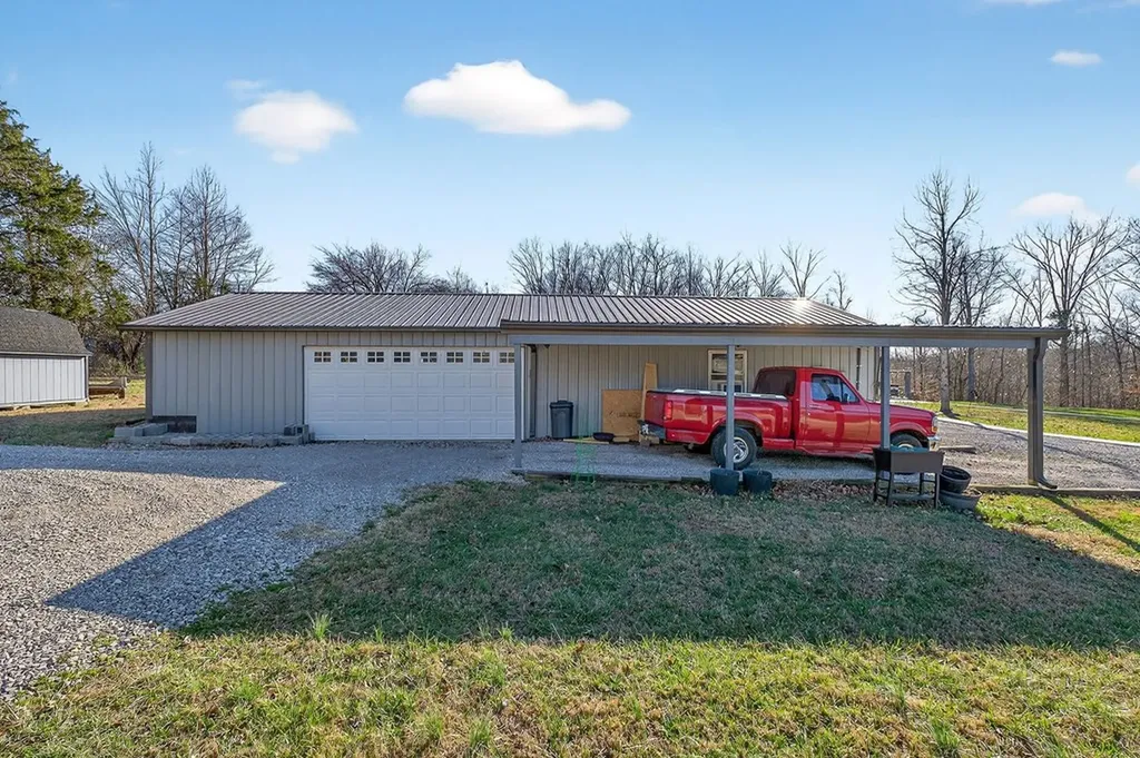 6081 Buck Mountain Road Cookeville TN 38506