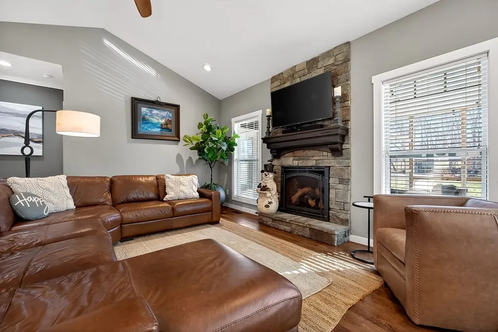 6081 Buck Mountain Road Cookeville TN 38506