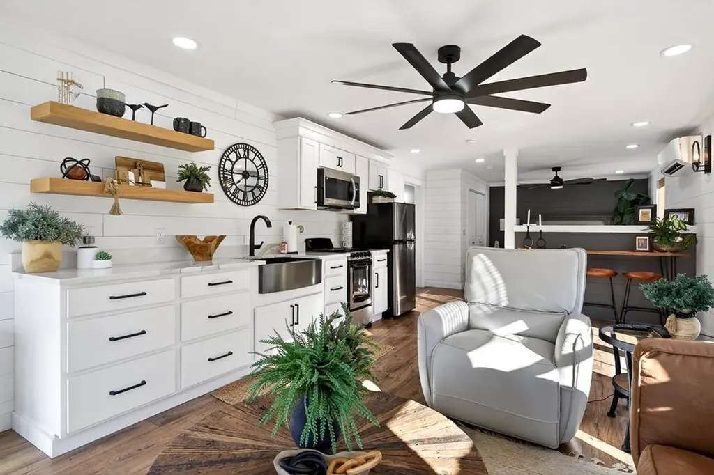 6081 Buck Mountain Road Cookeville TN 38506