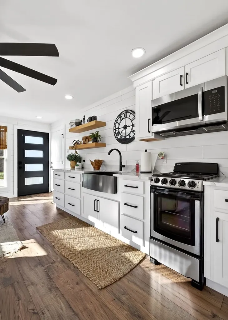 6081 Buck Mountain Road Cookeville TN 38506