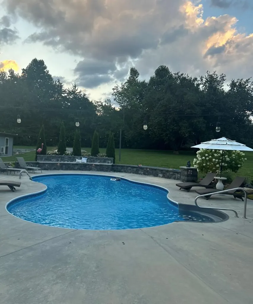 6081 Buck Mountain Road Cookeville TN 38506