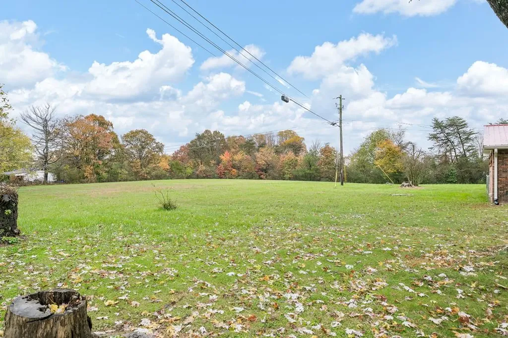 74 Farmer Road Crossville TN 38571