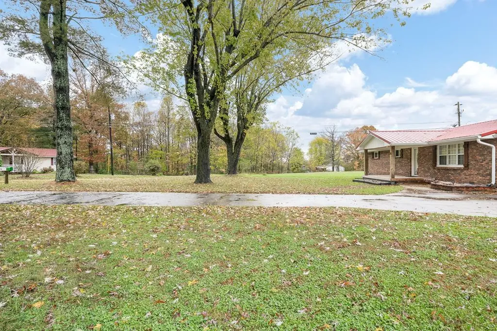 74 Farmer Road Crossville TN 38571