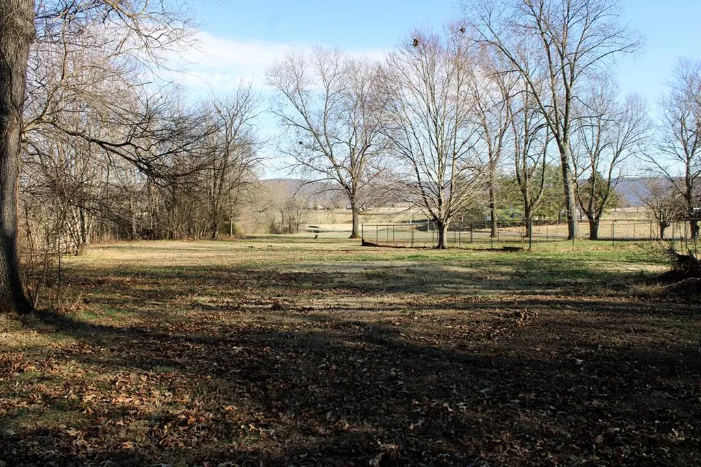 2633 Spencer Road Rock Island TN 38581