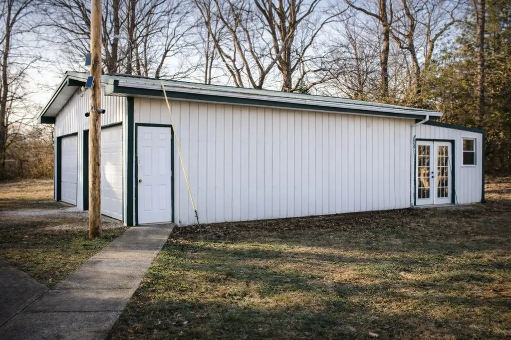 2633 Spencer Road Rock Island TN 38581