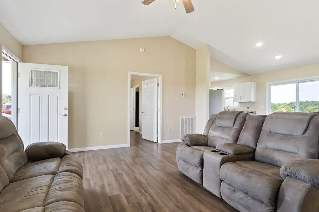 410 Old Elmore Road Crossville TN 38571