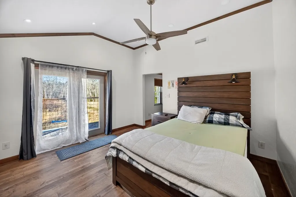 795 Pine Road Pikeville TN 37367