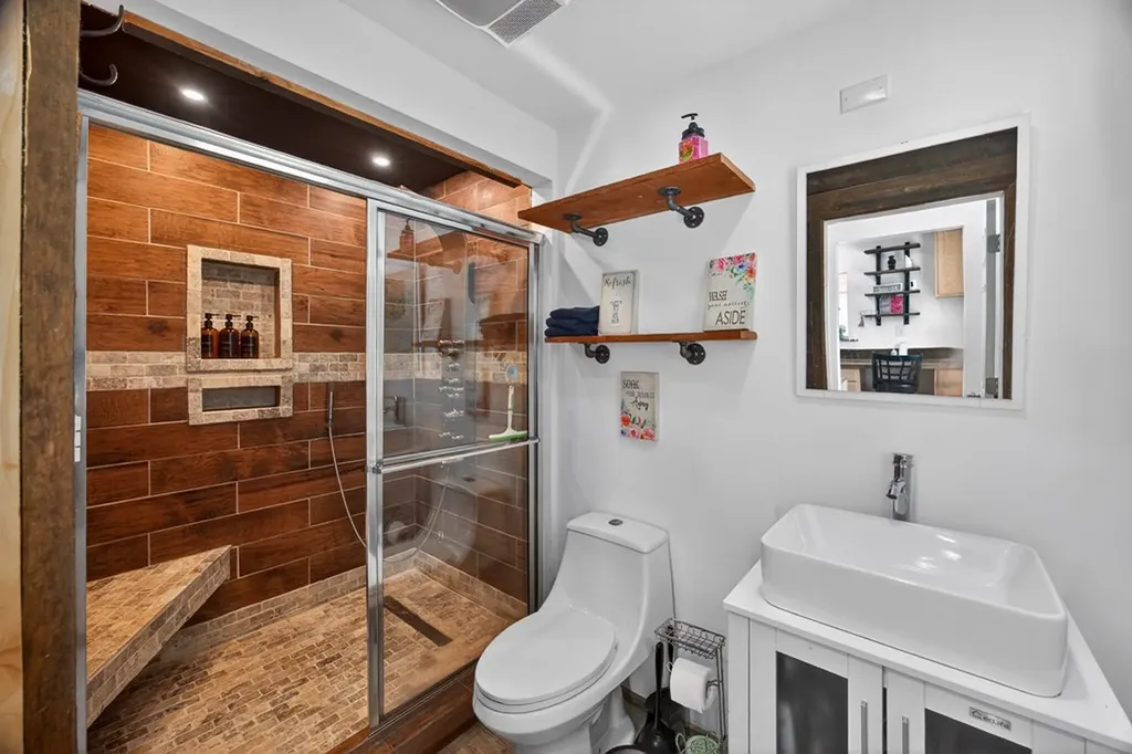 795 Pine Road Pikeville TN 37367