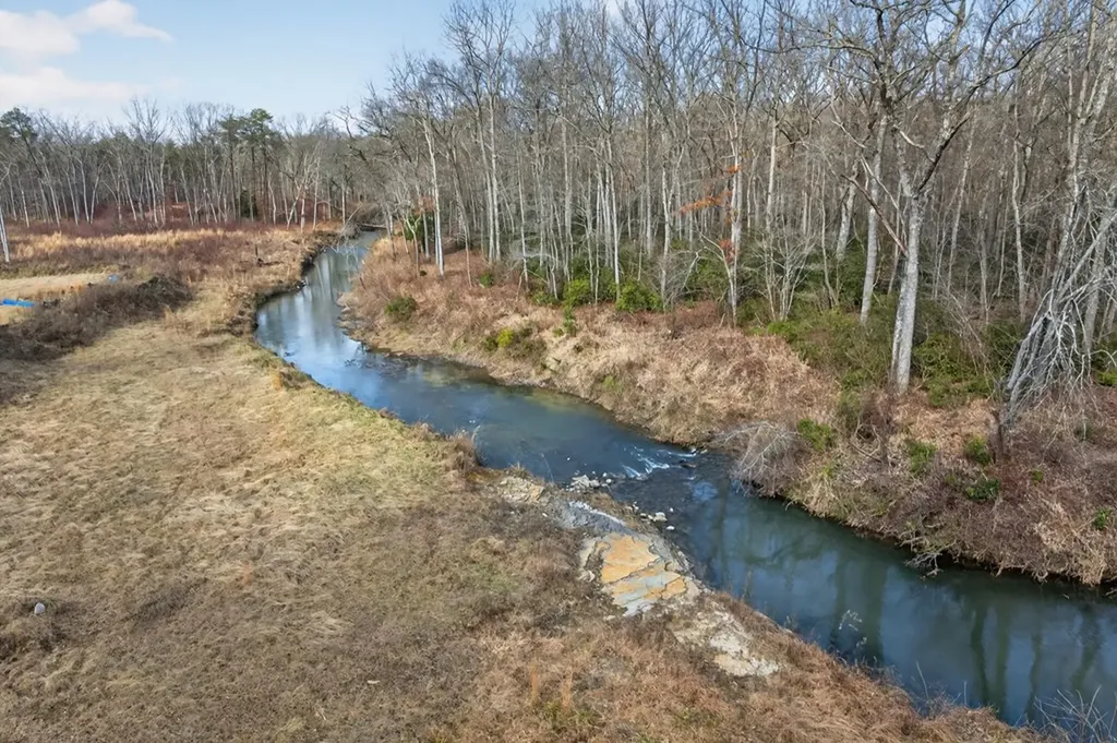 795 Pine Road Pikeville TN 37367