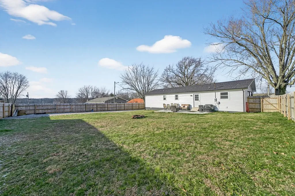 257 Myrtle Avenue Crossville TN 38555