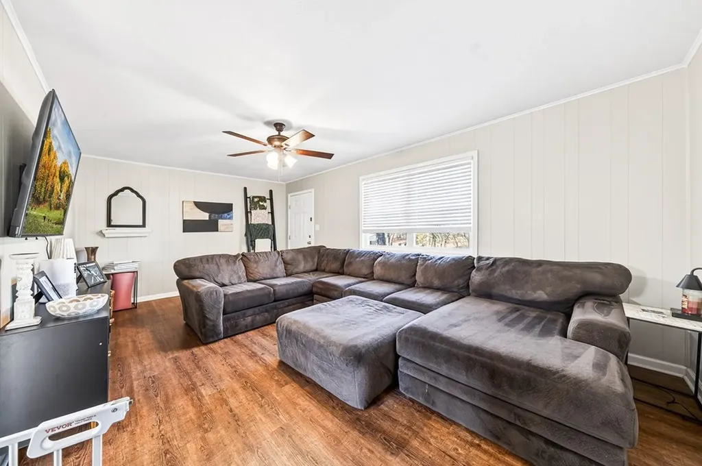 257 Myrtle Avenue Crossville TN 38555