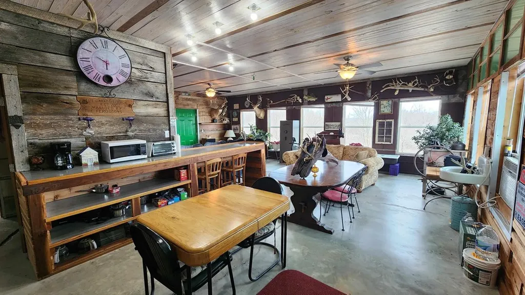 276 Schelley Road Gainesboro TN 38562