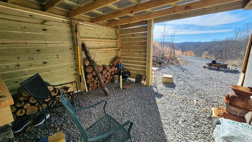 276 Schelley Road Gainesboro TN 38562