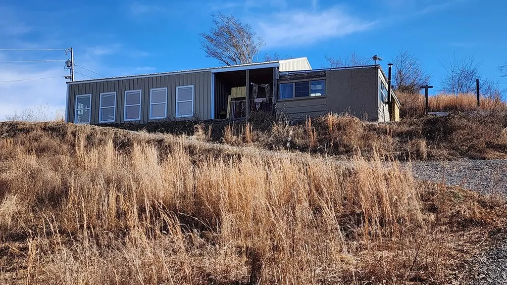 276 Schelley Road Gainesboro TN 38562