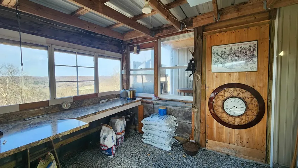 276 Schelley Road Gainesboro TN 38562