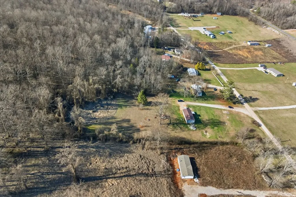 301 Morris Demps Road Sparta TN 38583