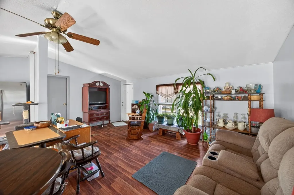 301 Morris Demps Road Sparta TN 38583