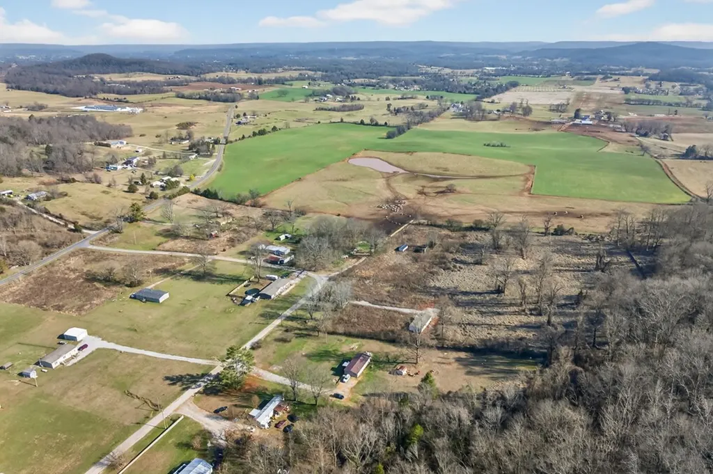 301 Morris Demps Road Sparta TN 38583