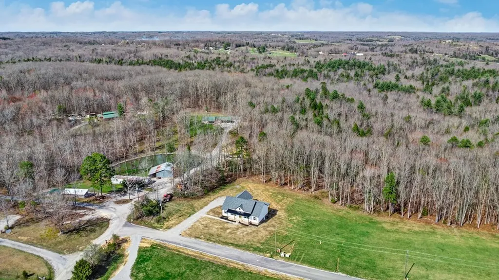 403 Peach Lane Jamestown TN 38556