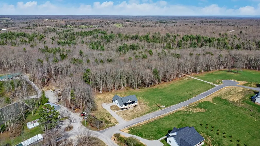 403 Peach Lane Jamestown TN 38556