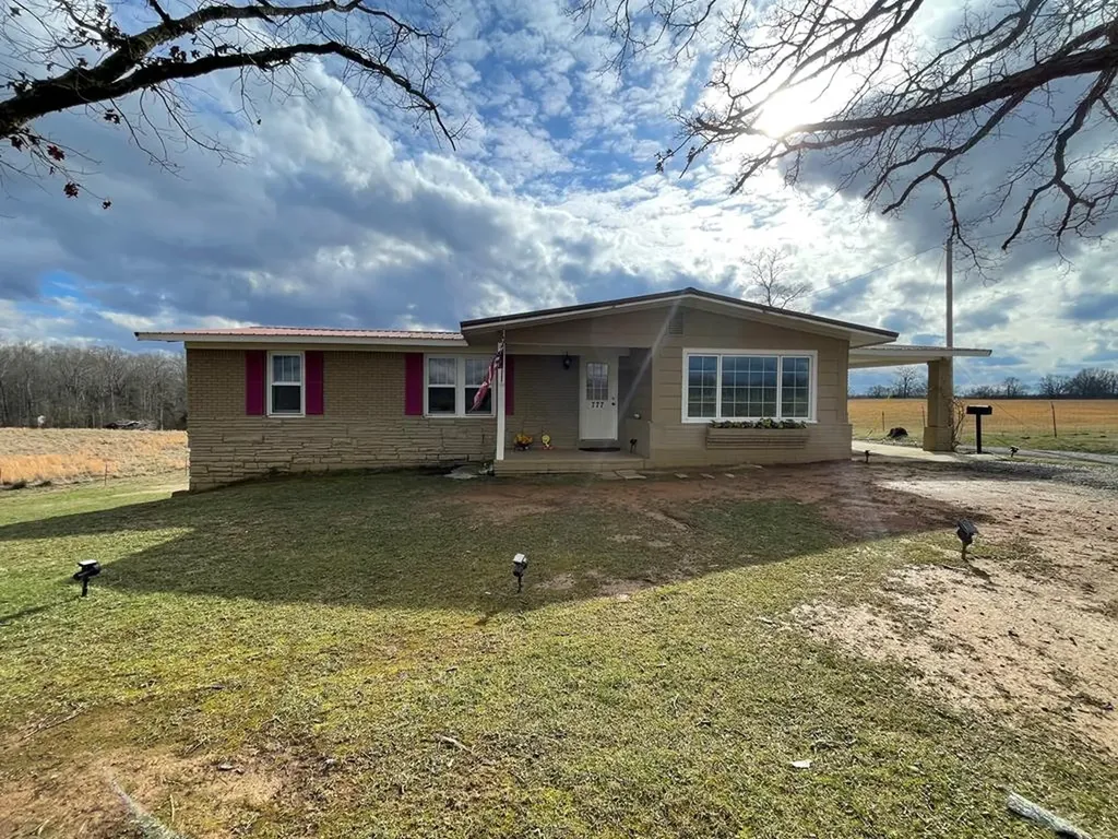 777 Corinth Church Road Rock Island TN 38581