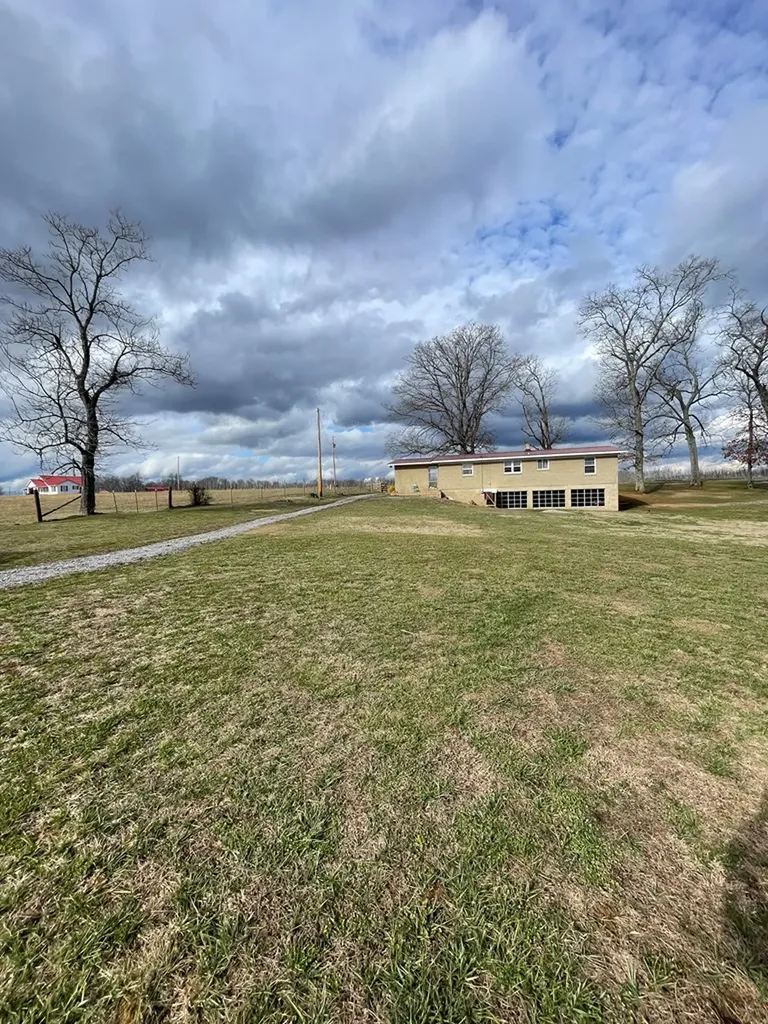 777 Corinth Church Road Rock Island TN 38581