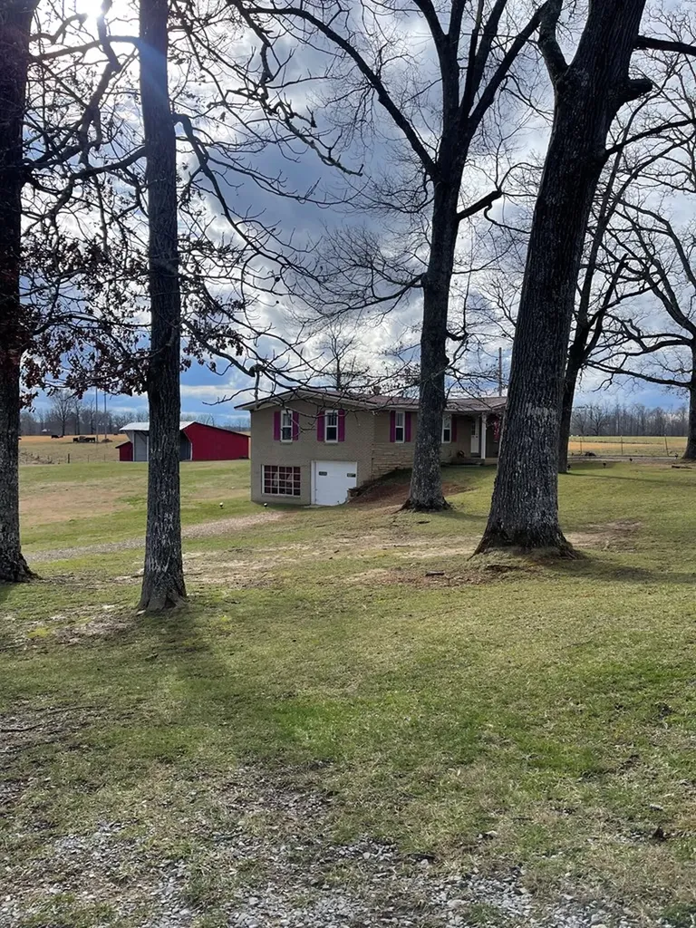 777 Corinth Church Road Rock Island TN 38581