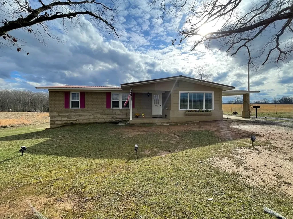 777 Corinth Church Road Rock Island TN 38581