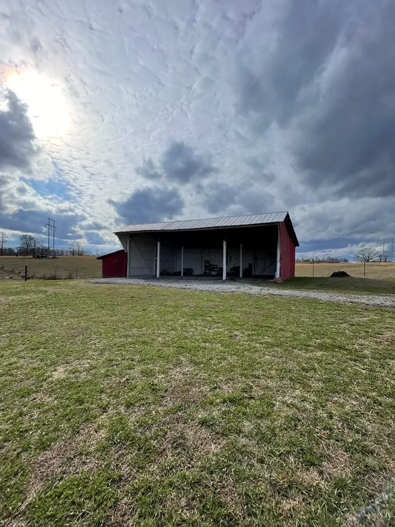 777 Corinth Church Road Rock Island TN 38581