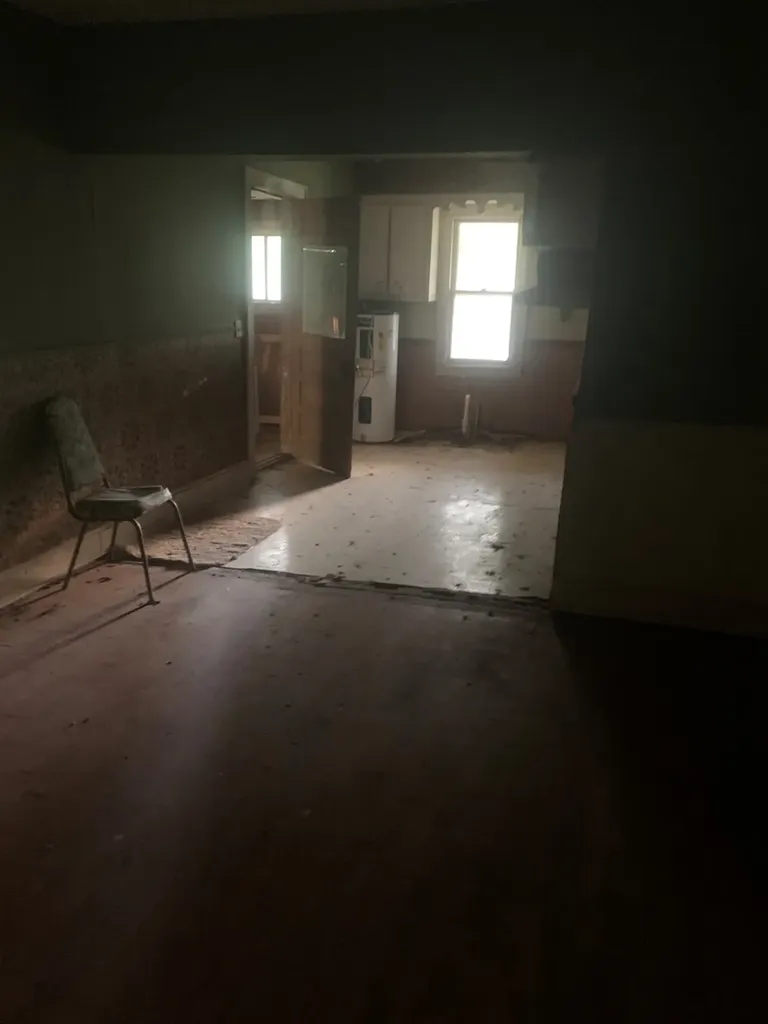 1934 York Highway Gainesboro TN 38562