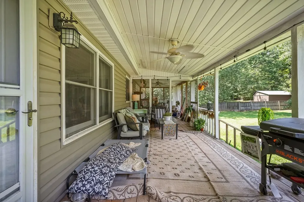 3006 Deerhaven Drive N Cookeville TN 38506