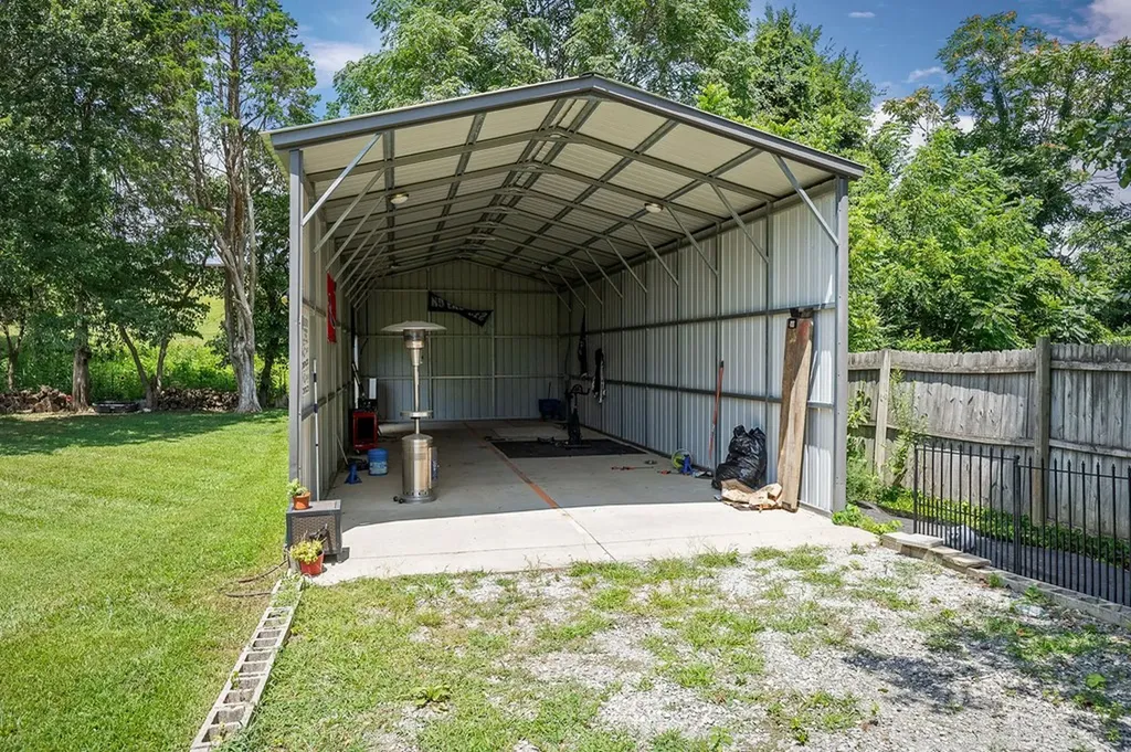 3006 Deerhaven Drive N Cookeville TN 38506