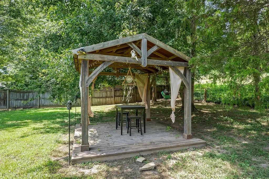 3006 Deerhaven Drive N Cookeville TN 38506