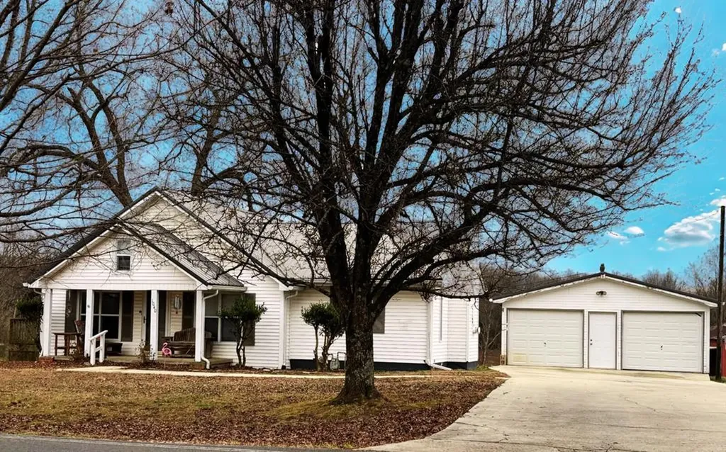 1040 Buffalo Valley Road Cookeville TN 38501