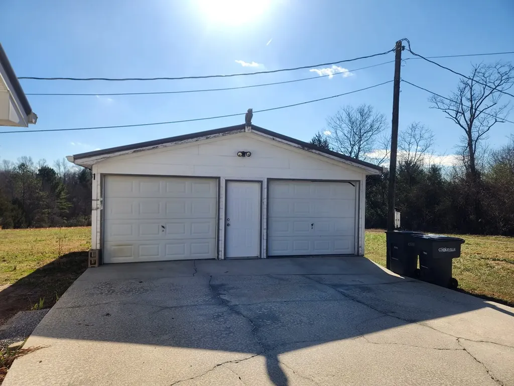 1040 Buffalo Valley Road Cookeville TN 38501