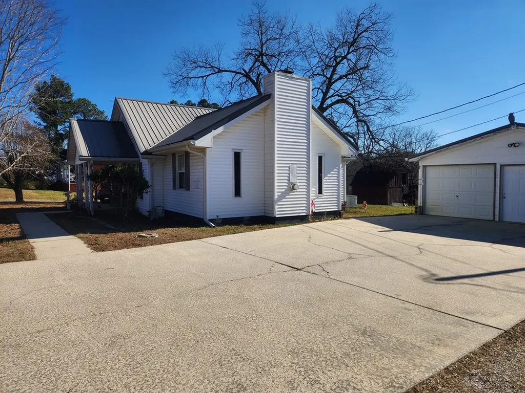 1040 Buffalo Valley Road Cookeville TN 38501